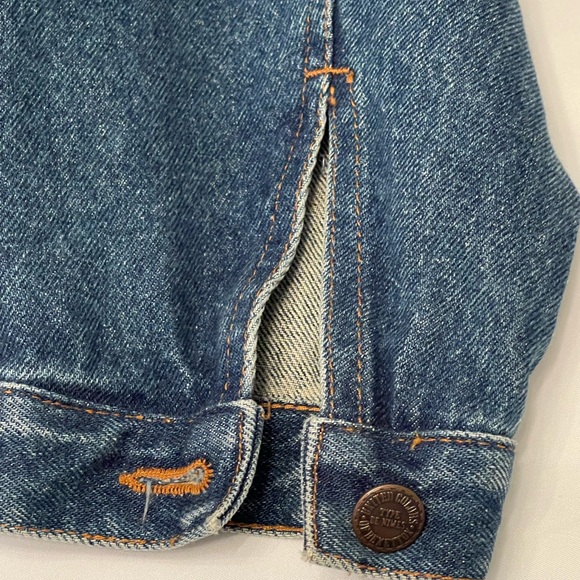 Vintage Benetton Jean Jacket. - Picture 10 of 11